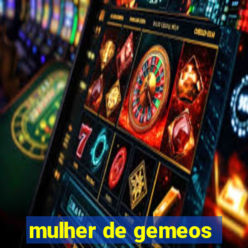 mulher de gemeos